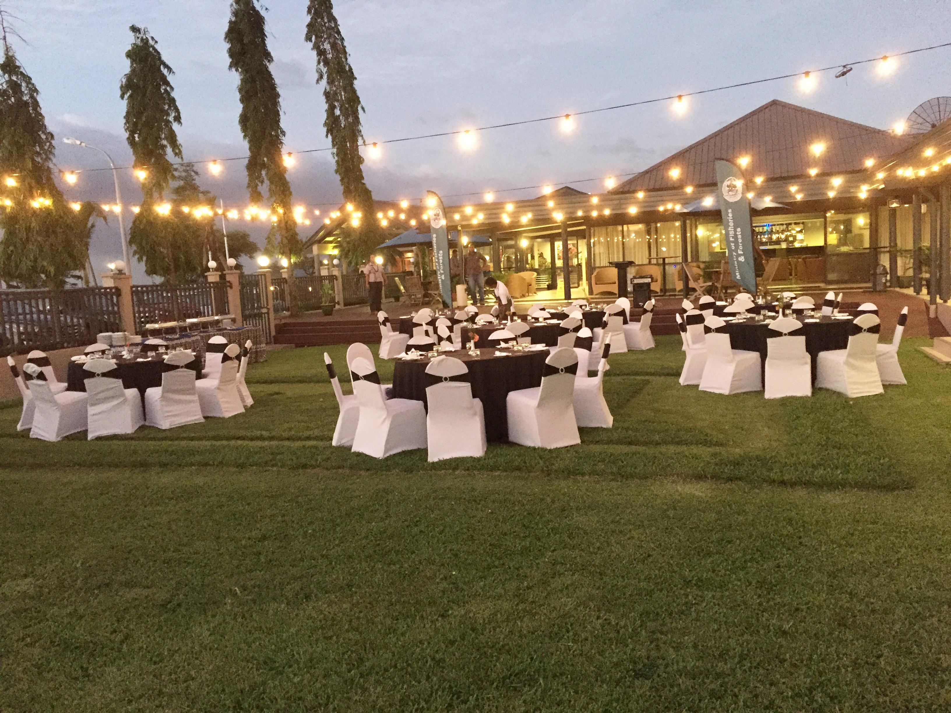 Tanoa Waterfront Hotel Лаутока Экстерьер фото