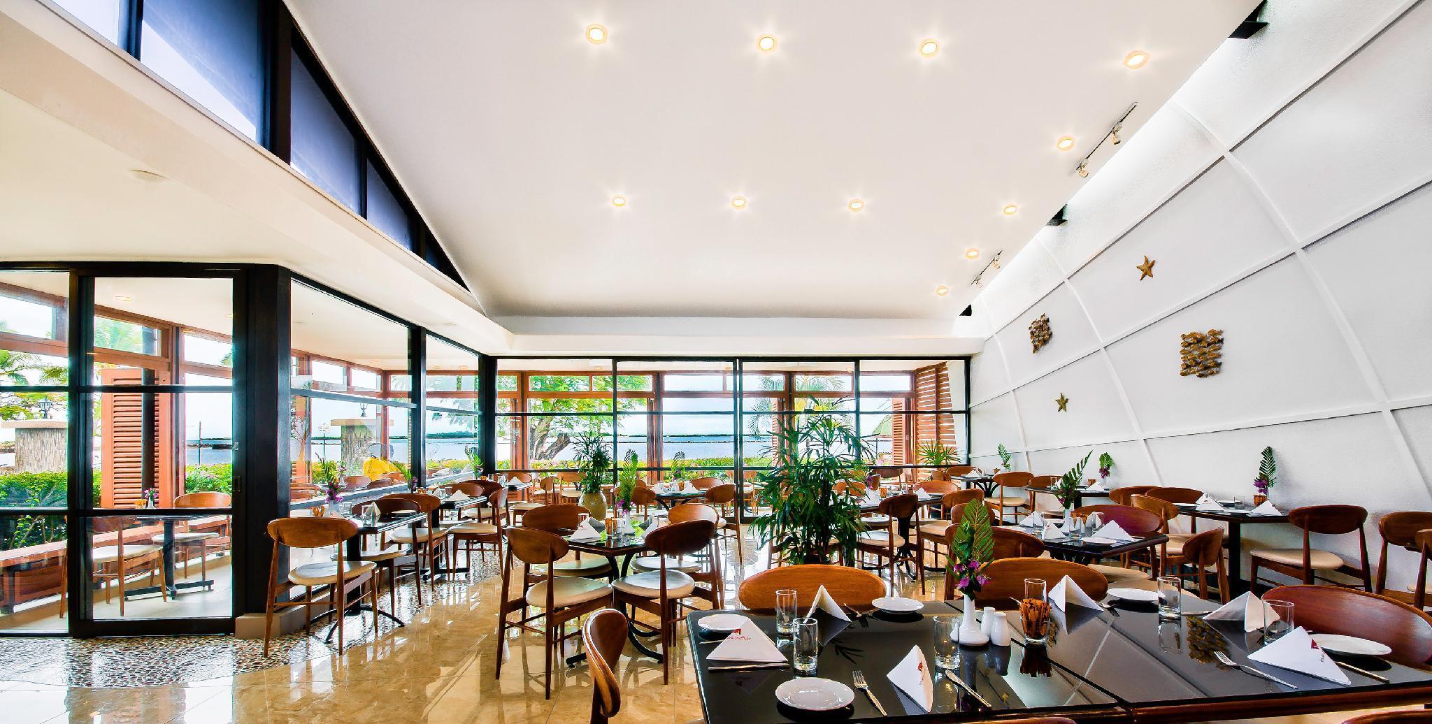 Tanoa Waterfront Hotel Лаутока Экстерьер фото