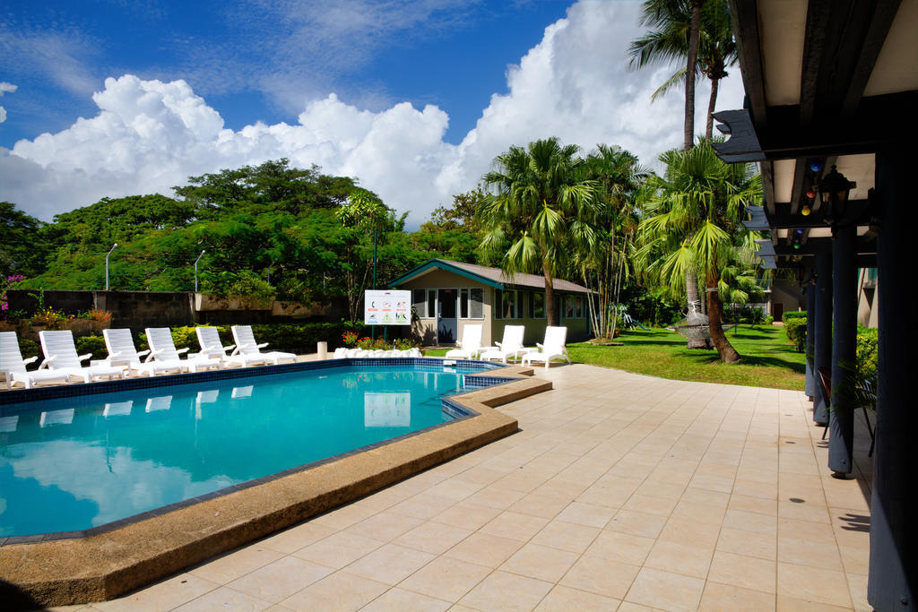 Tanoa Waterfront Hotel Лаутока Экстерьер фото
