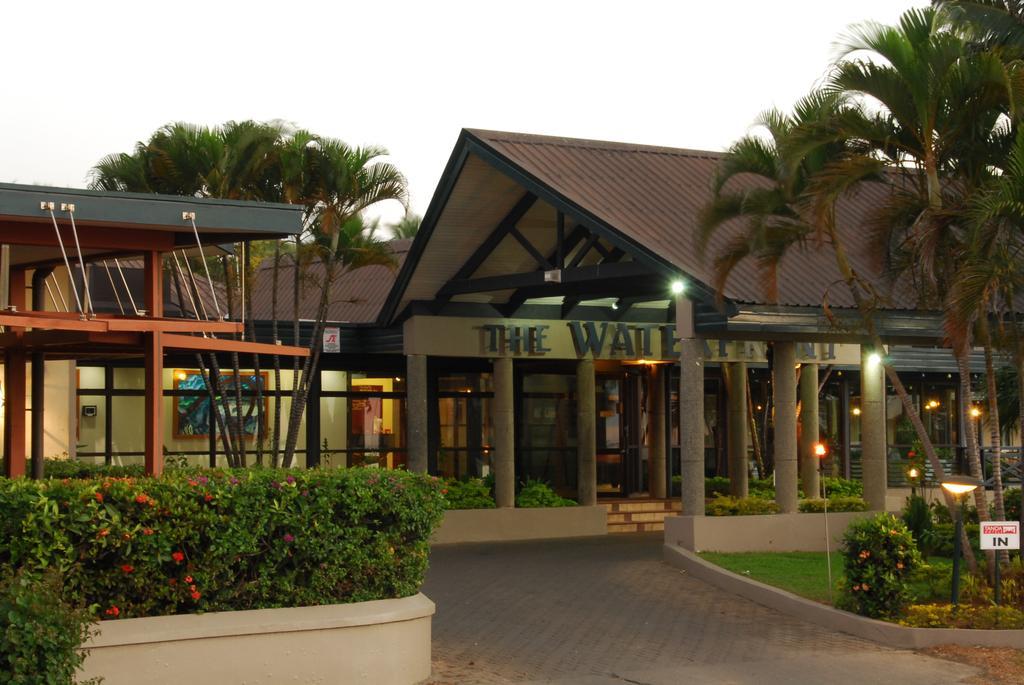 Tanoa Waterfront Hotel Лаутока Экстерьер фото